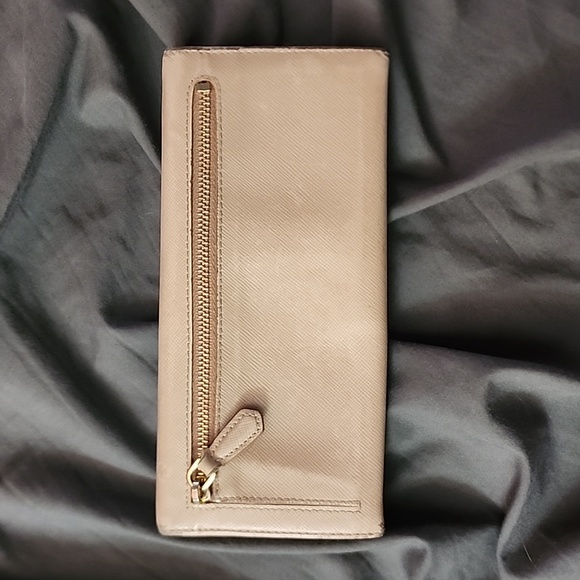 Prada double snap Soffiano nude/blush leather long wallet with ๐ COA ๐ - Picture 3 of 10
